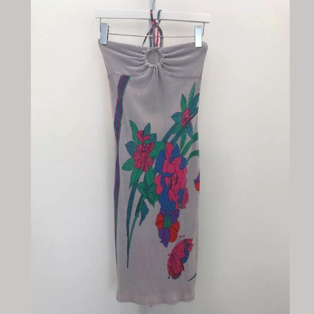 LELU LIGHT GRAY MULTI HALTER DRESS MEDIUM NWOTS!